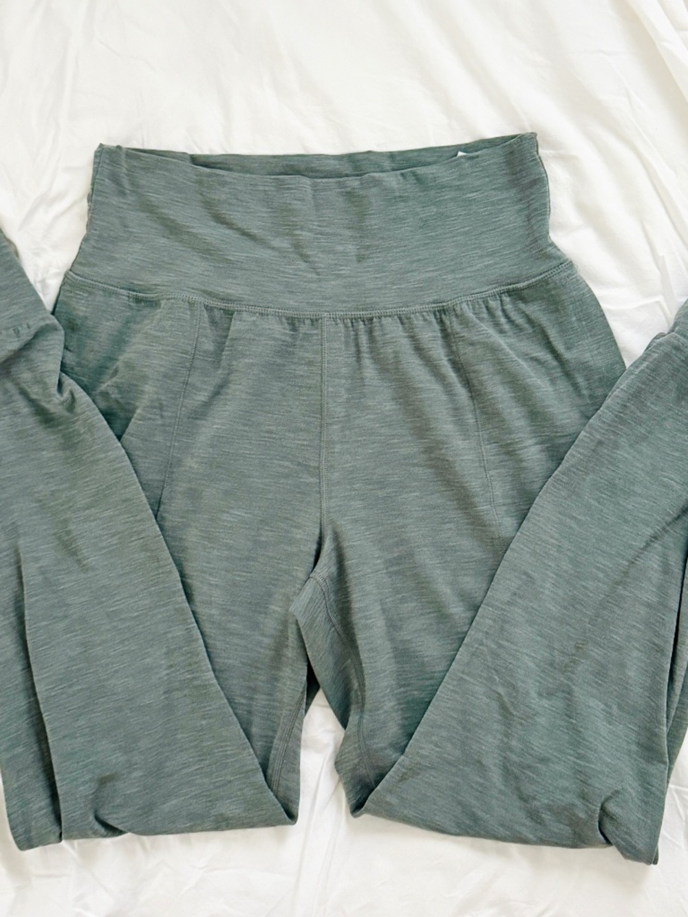 Athleta Salutation Jogger, size M, heather grey